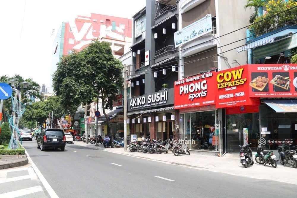 Mặt tiền phố ẩm thực phan xích long, 4m x 8m, 4 tầng btct, sẵn hđ thuê 45 triệu/tháng