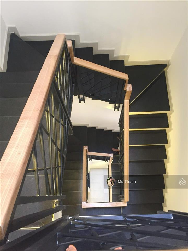 Mặt tiền ngang to hiếm 6m x 13m, vuông vức, 3 tầng btct, p. đức nhuận