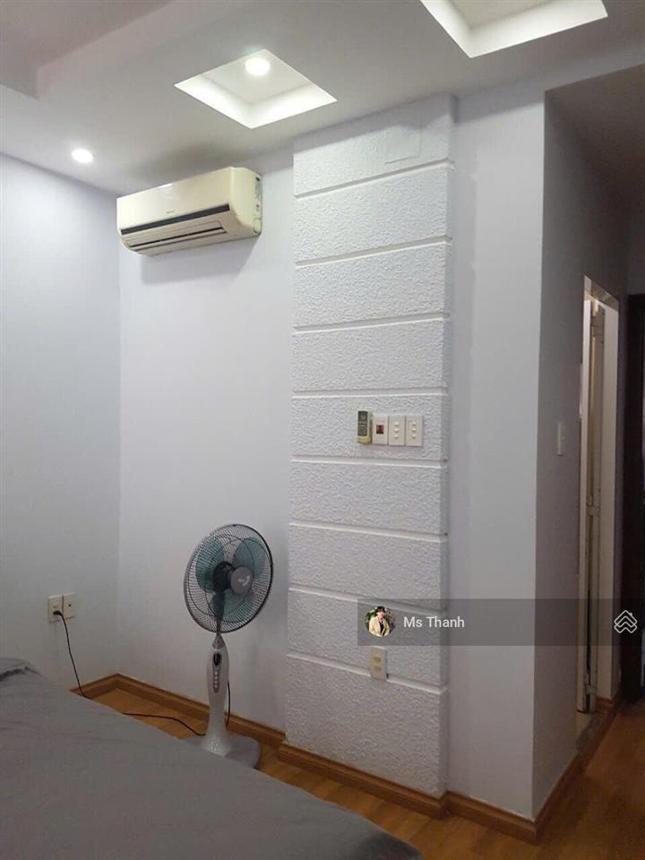 Hẻm xe hơi đậu cửa hoàng văn thụ, 5m x 14,5m, khuôn đất đẹp, tiện xây mới cho thuê hoặc ở