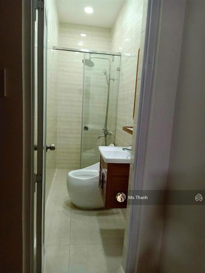Hẻm xe hơi đậu cửa hoàng văn thụ, 5m x 14,5m, khuôn đất đẹp, tiện xây mới cho thuê hoặc ở