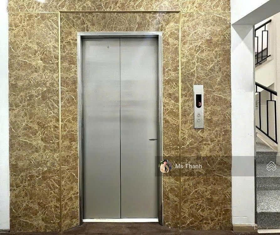 Có thang máy, sẵn dòng tiền 80 triệu, hẻm 6m 1 trục tới nhà, 4,5mx20m, hầm, 6 tầng, sát tân định