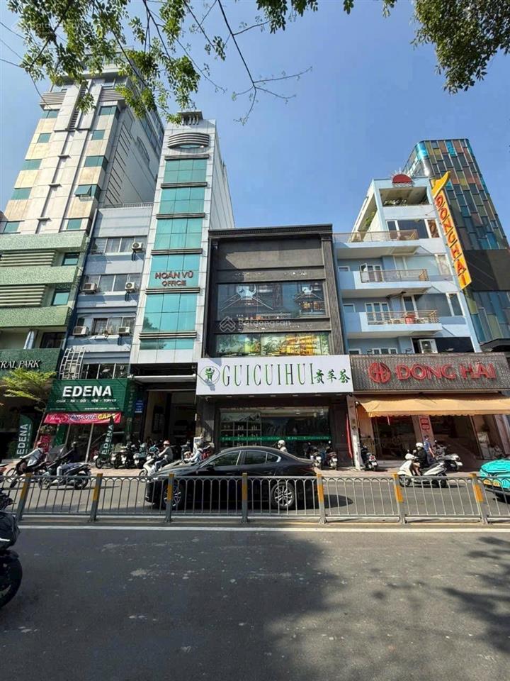 Phí môi giới 1% bán chung cư thủ thiêm garden 62m 2 phòng ngủ, tặng nội thất cao cấp giá 3.9 tỷ