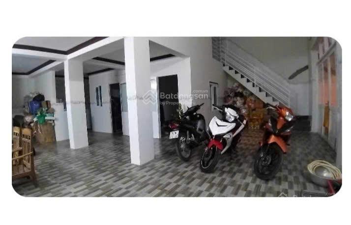 Bán nhà mặt tiền đường đoàn thị điểm sát biển, nha trang 126m² ngang 9,6m nở hậu nhẹ sổ đẹp