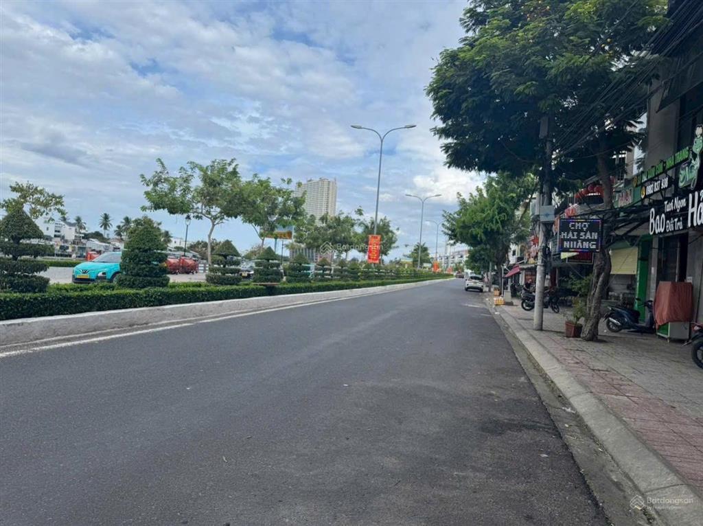Bán đất 408,6m² mặt tiền đường xóm cồn, khu du lịch nha trang, đang cho thuê tốt 50tr/tháng