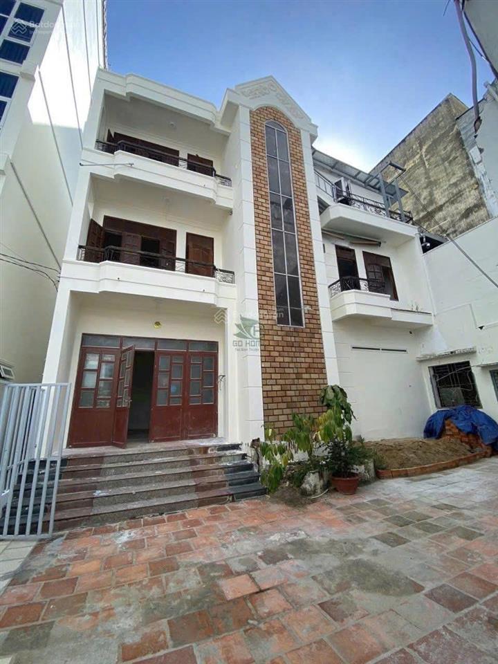 Bán nhà đất giá ngộp đường lý thánh tôn, nha trang, sát biển. quy hoạch xây dựng 16 tầng