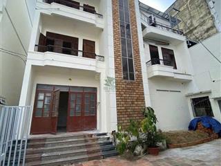 Siêu phẩm nhà 3 tầng 225m2 đường lý thánh tôn ngay trung tâm nha trang, sát biển