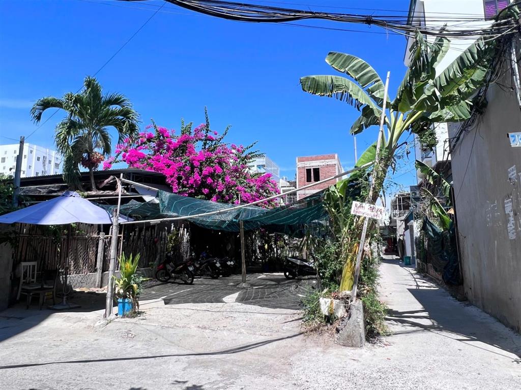 Bán đất 2 mặt tiền đường sao biển, vĩnh hải, nha trang, cách biển chỉ 250m