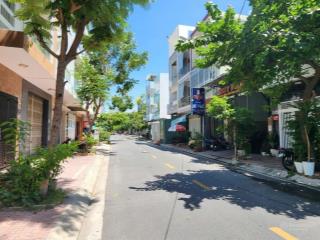 Hàng hiếm. bán nhà có sổ đỏ chính chủ ngay trung tâm thành phố nha trang kđt lê hồng phong 2