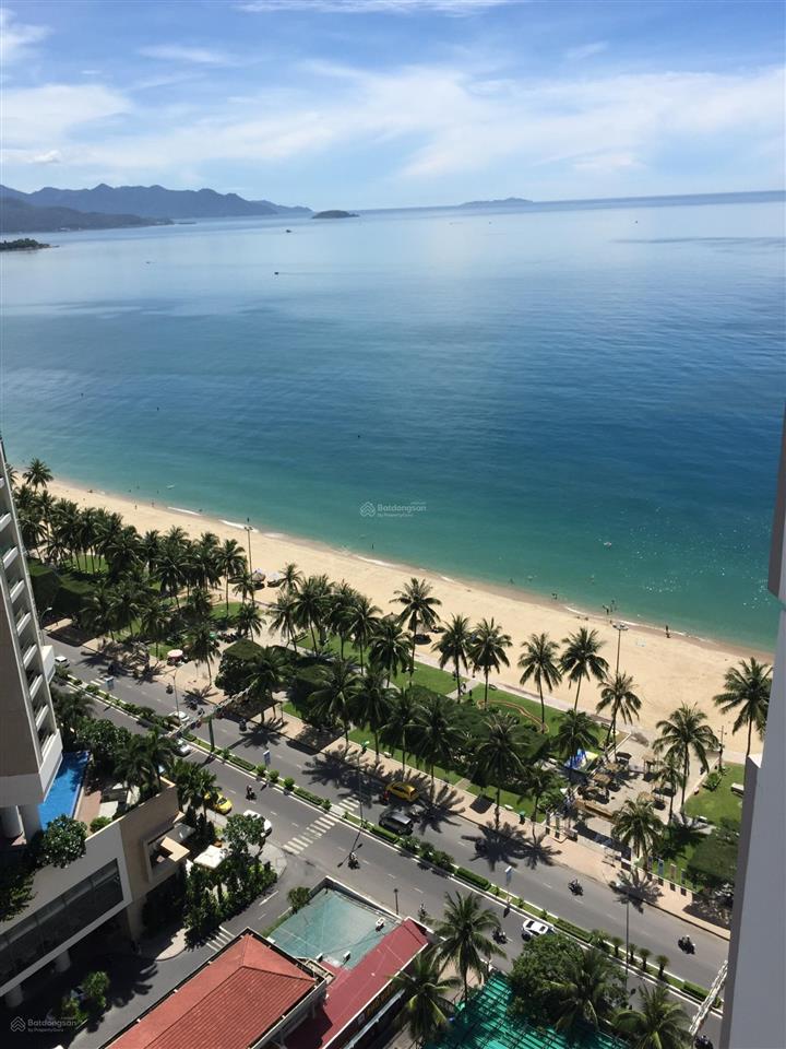 Bán căn hộ havana  trần phú nha trang 3 pn, 1 phòng khách tầng 26 view chéo biển