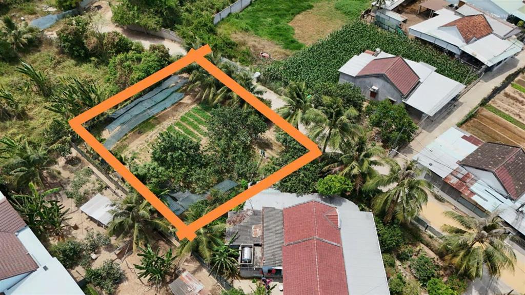 Bán 361,4m2 đất mặt tiền đường xuân lạc, vĩnh ngọc, gần sông cái nha trang mát mẻ. giá tốt