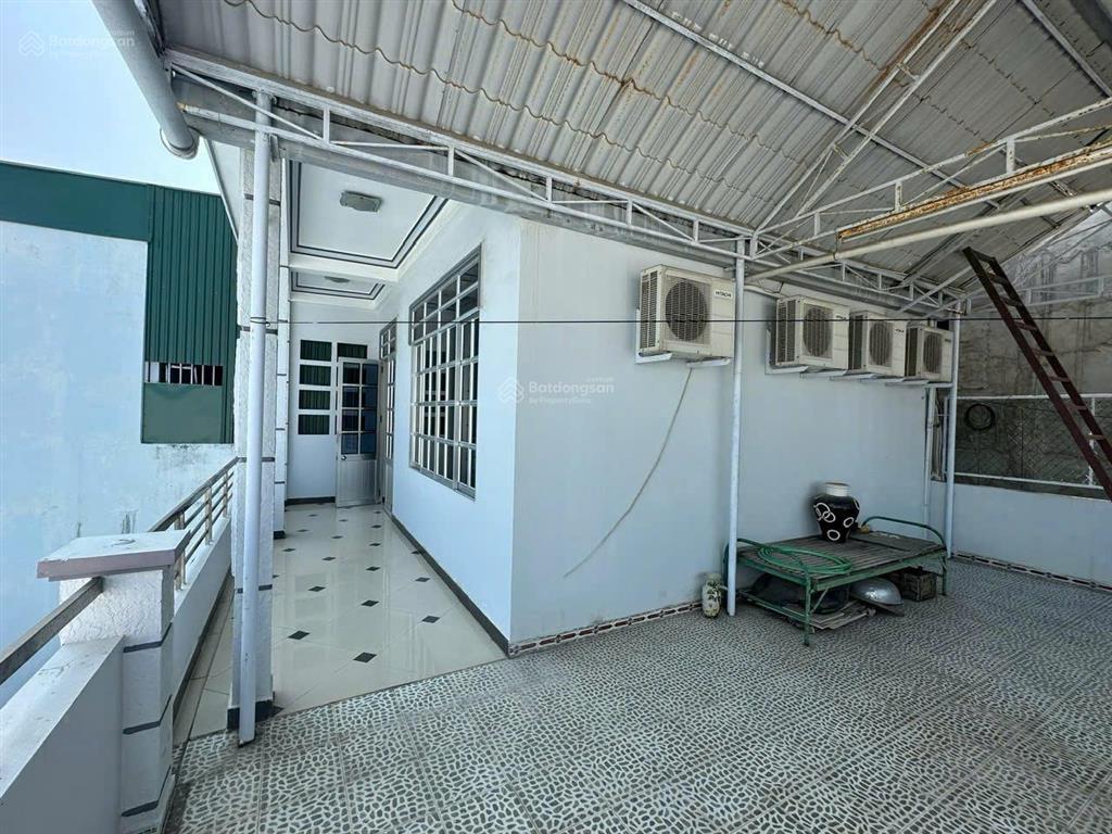Bán nhà trung tâm 3 tầng 7pn, 2wc ngay trần thị tính khu bàn cờ nha trang ngang 10m