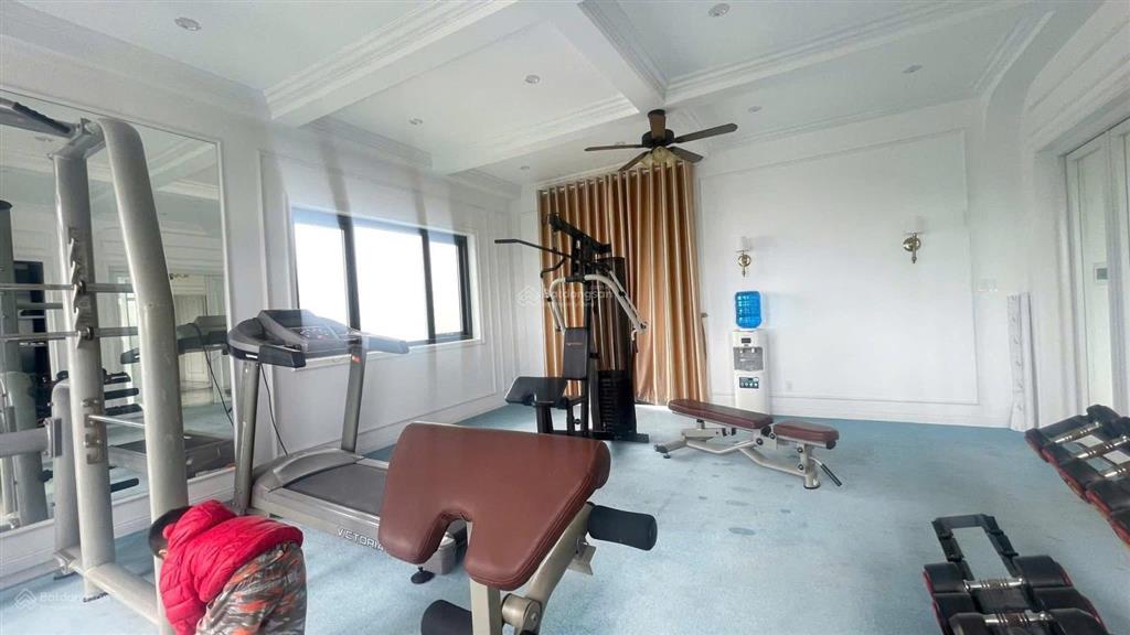 Bán biệt thự ven sông tắc nha trang có thang máy đang cho thuê 50 triệu/tháng
