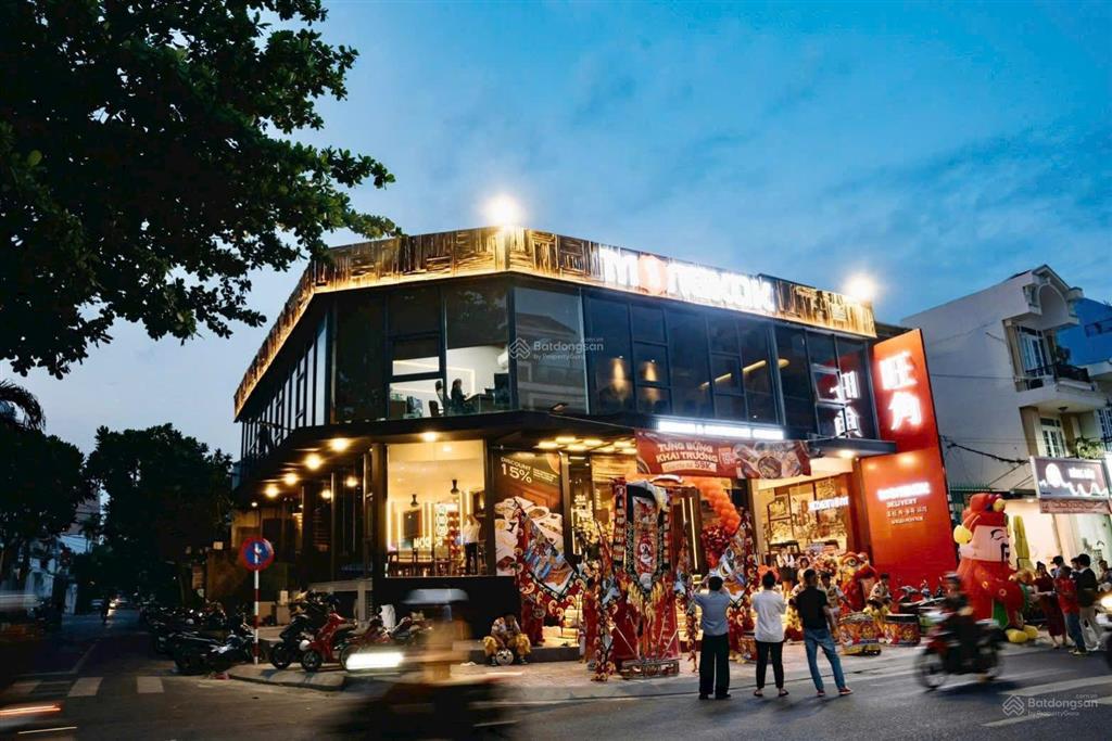 Siêu phẩm lô góc 2 mặt tiền đường vân đồn  hát giang trung tâm nha trang, đất vuông vức đẹp