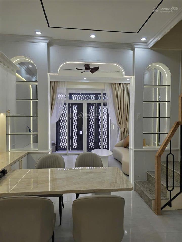 Bán nhà 4 tầng kiên cố ngay trung tâm tp nha trang, gần sát biển, sổ hồng đầy đủ giá rẻ chỉ 4,8 tỷ