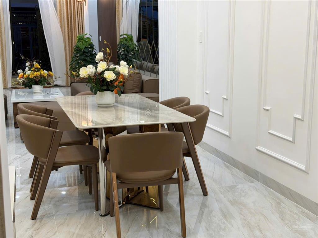 Bán nhà mới đẹp đường 2b hà quang 2, nhà tân cổ điển full nội thất, giá 10,5 tỷ