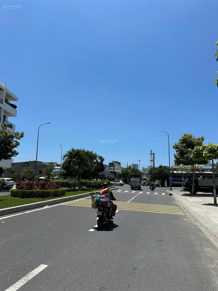Bán đất mặt tiền đường số 22 kđt vcn phước long 1, nha trang, đường rộng 35m thông ra biển