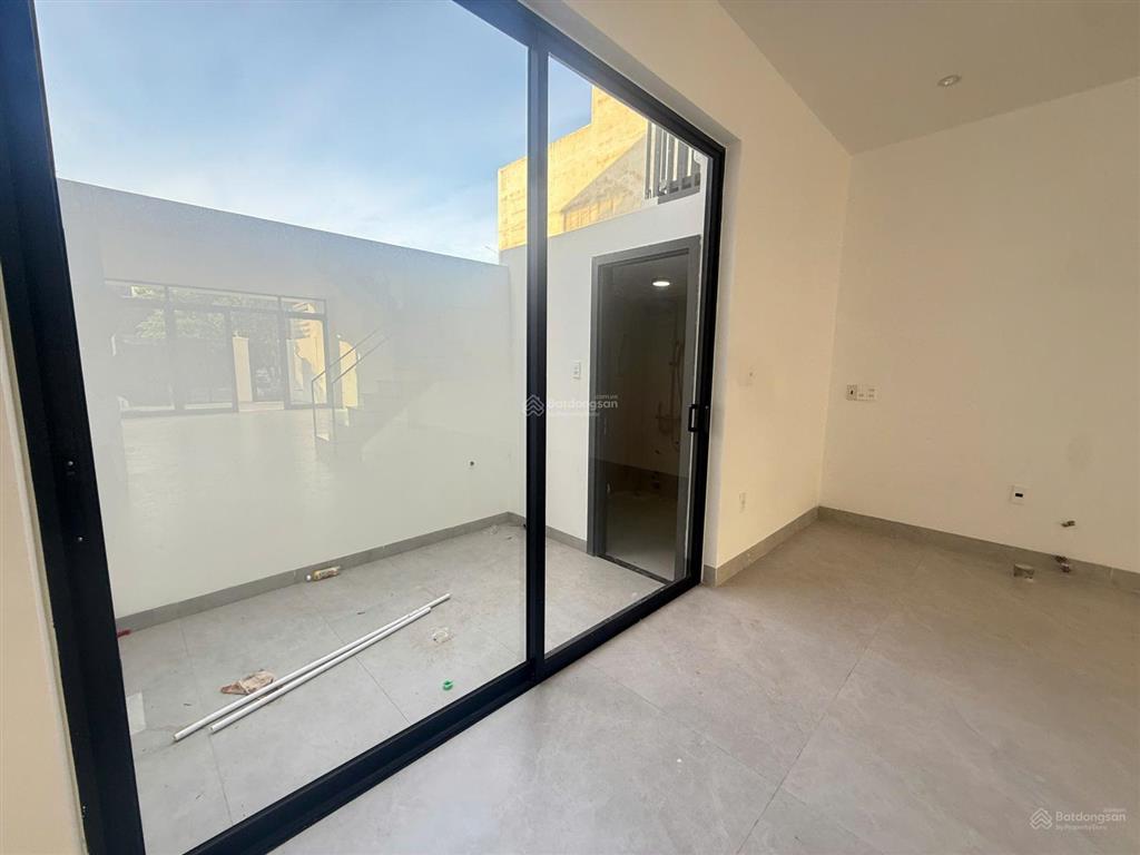 Bán nhà gói 5 kđt mỹ gia  view đối diện công viên, 100m2 giá tốt 8.5 tỷ