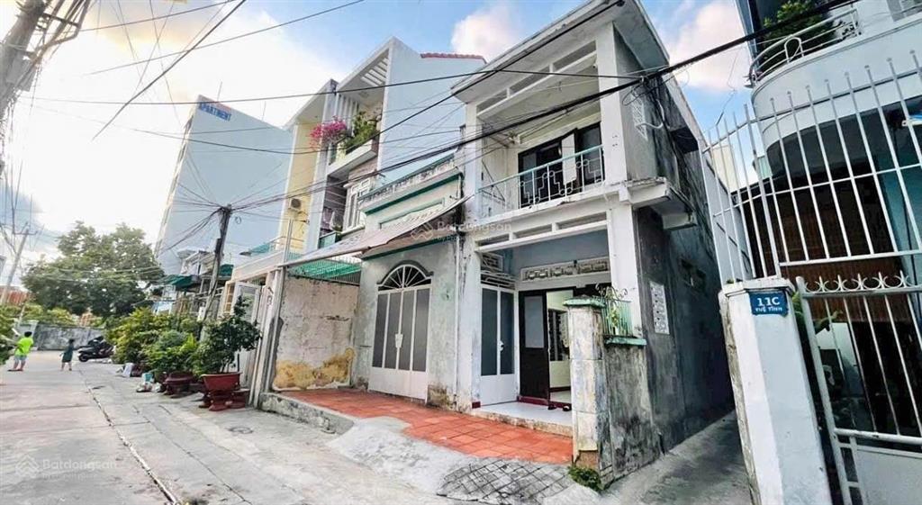 Bán đất tặng nhà 1 tầng cũ, khu cán bộ quân đội, hẻm nguyễn thiện thuật, cạnh dự án sân bay cũ.