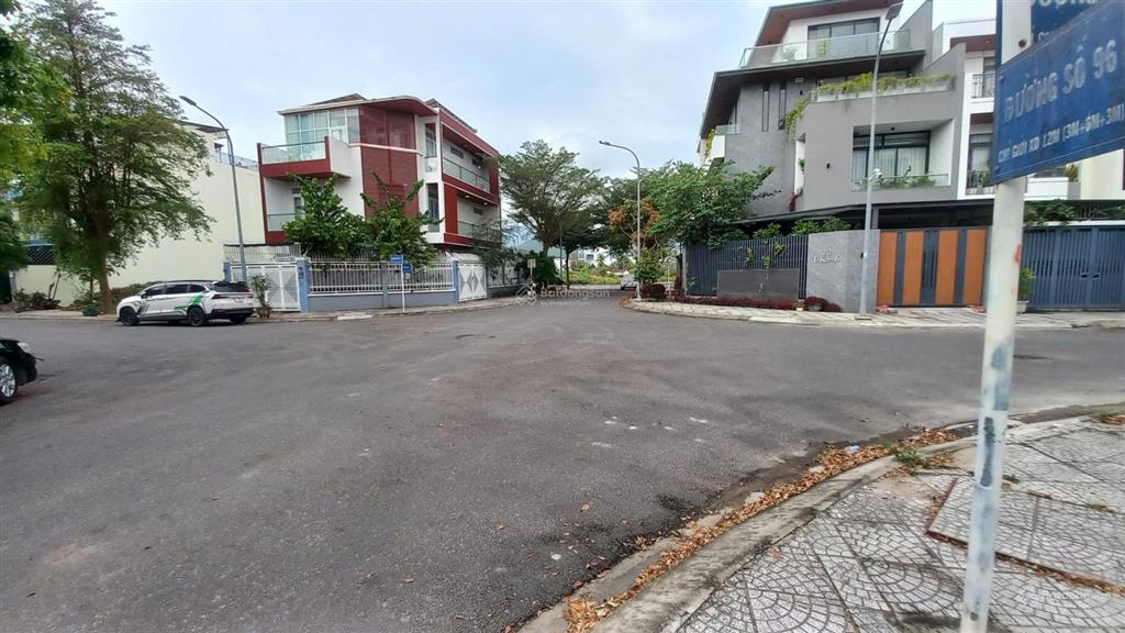 Bán lô góc gói 5 kđt mỹ gia gần đường 27m, dt 177,5m2 ngang 9,5m, bao ép cọc thuế phí sang tên