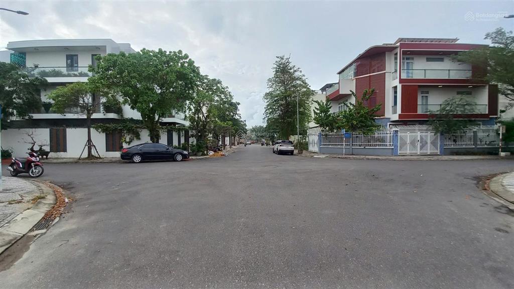 Bán lô góc gói 5 kđt mỹ gia gần đường 27m, dt 177,5m2 ngang 9,5m, bao ép cọc thuế phí sang tên