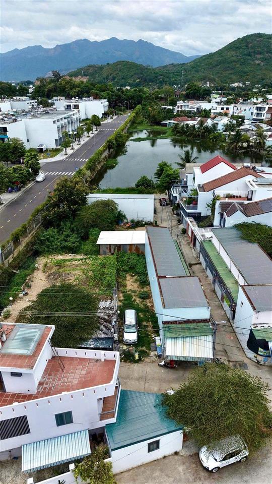 Bán đất vĩnh thái, nha trang | 111,2m2 ngang 5m. đường thái thông 2a