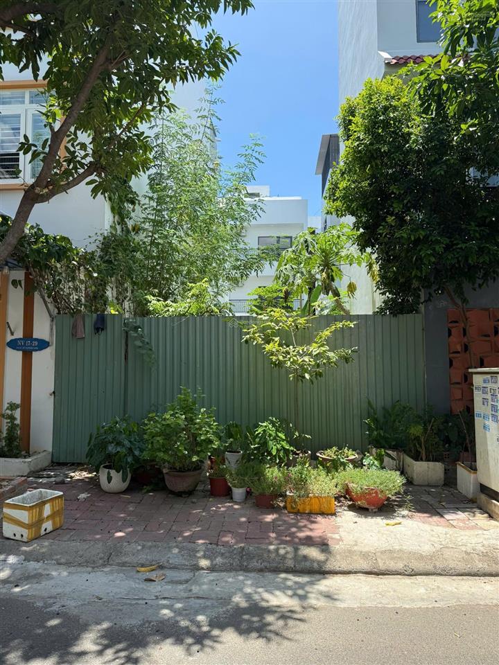 Bán lô đất kđt phước long b, nha trang. phù hợp xây nhà ở.