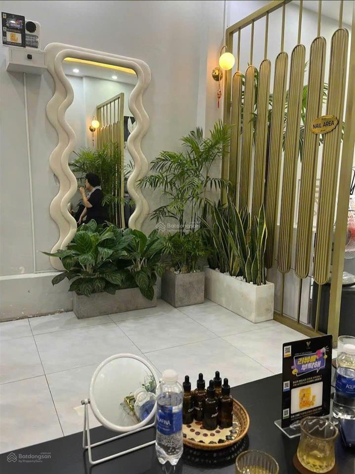Bán nhà 3 tầng, đường mê linh, ngay sát ngã 3 với đường nguyễn thị minh khai