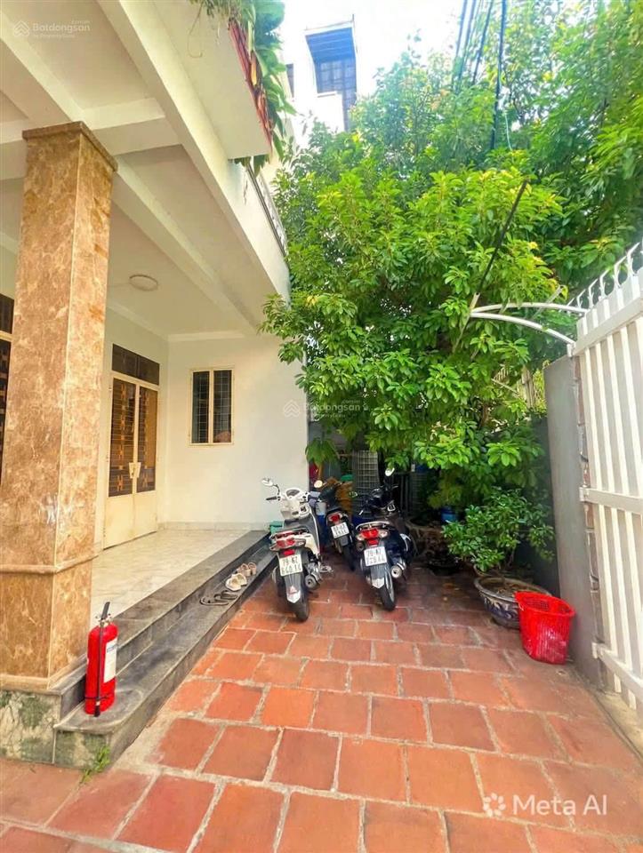 Bán đất tặng nhà đường hương sơn giá rẻ, nằm cạnh đường vân đồn. bề ngang 10m