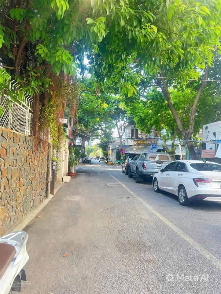 Bán đất tặng nhà đường hương sơn giá rẻ, nằm cạnh đường vân đồn. bề ngang 10m