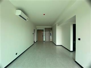 Cần bán căn 2 phòng ngủ mặt tiền sông tầng đẹp giá hợp lý