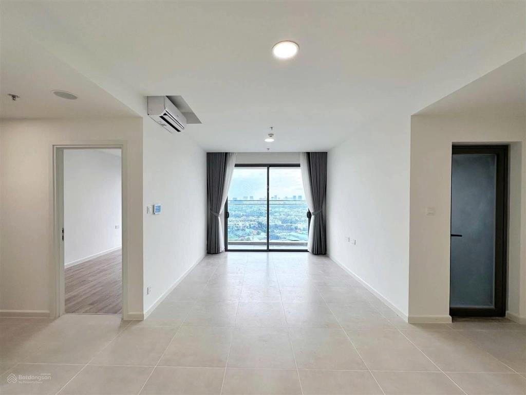 Hot hot duy nhất 1 căn urban green cho thuê 2pn 79m2 giá 13tr/ tháng.  0907 594 ***