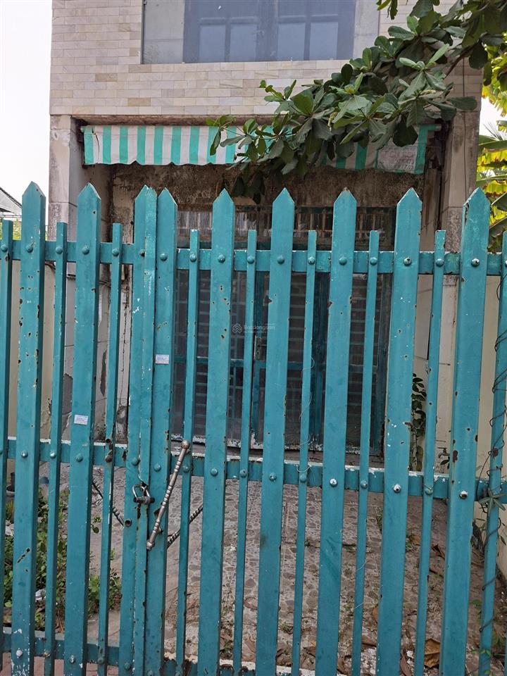 Cần bán nhà 2 tầng hẻm xe tải 10m 126 nguyễn văn tạo