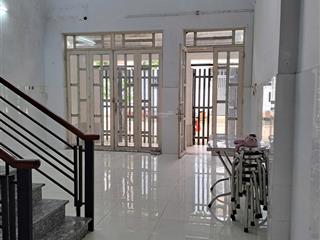 Cần bán nhà 2 tầng đường xe tải 10m nguyễn văn tạo, nhà bè. sổ hồng riêng, hoàn công đủ