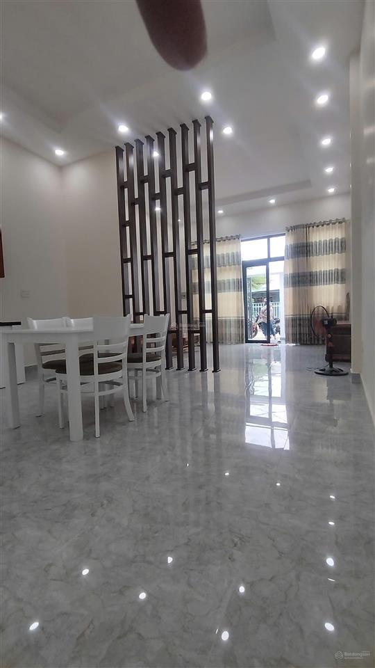 Cần bán nhà 1 tầng đường xe hơi 10m nguyễn văn tạo, nhà bè