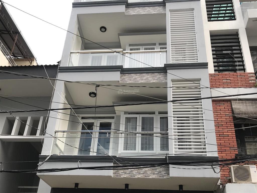 Cho thuê nhà riêng tại e34, hoàng quốc việt, 20 triệu vnd, 225m2, 3pn, 5wc