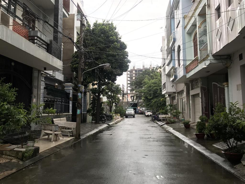 Cho thuê nhà riêng tại e34, hoàng quốc việt, 20 triệu vnd, 225m2, 3pn, 5wc
