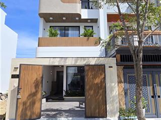 Siêu phẩm nhà đẹp 3 tầng kđt mỹ gia gói 5  chỉ 9,4 tỷ