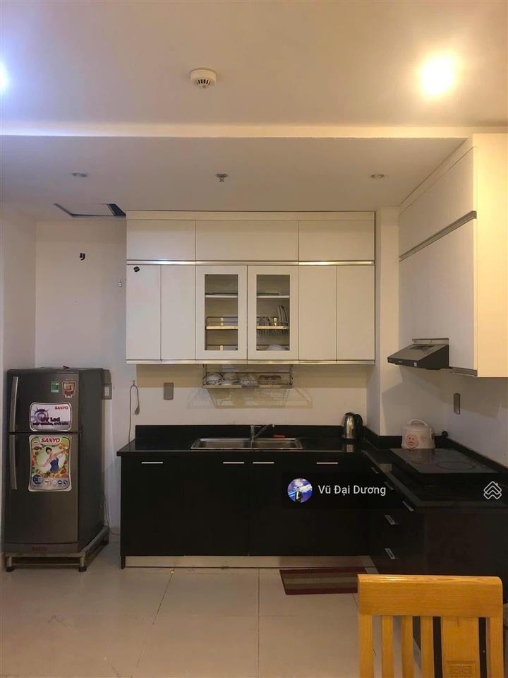 Bán căn 2pn full đồ chung cư shp giá chỉ 1,98 tỷ, đã có bìa