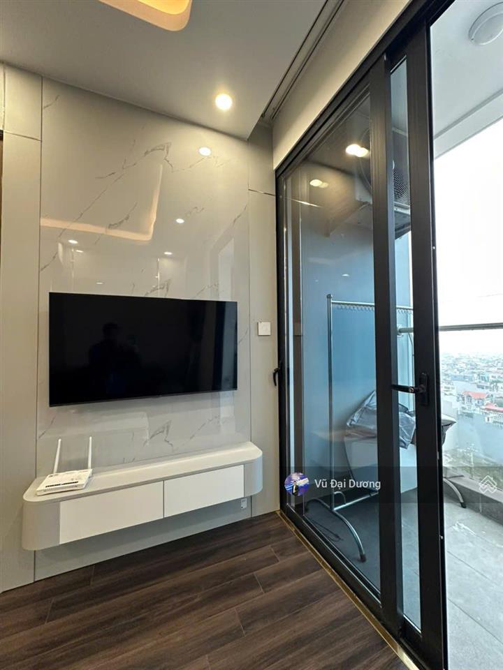 Cho thuê căn 2pn 2 wc nội thất đẹp, view võ nguyên giáp hoàng huy commerce.