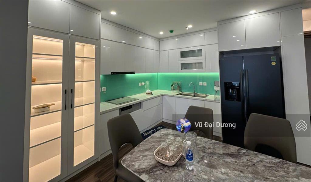 Cho thuê căn 2pn 2 wc nội thất đẹp, view võ nguyên giáp hoàng huy commerce.