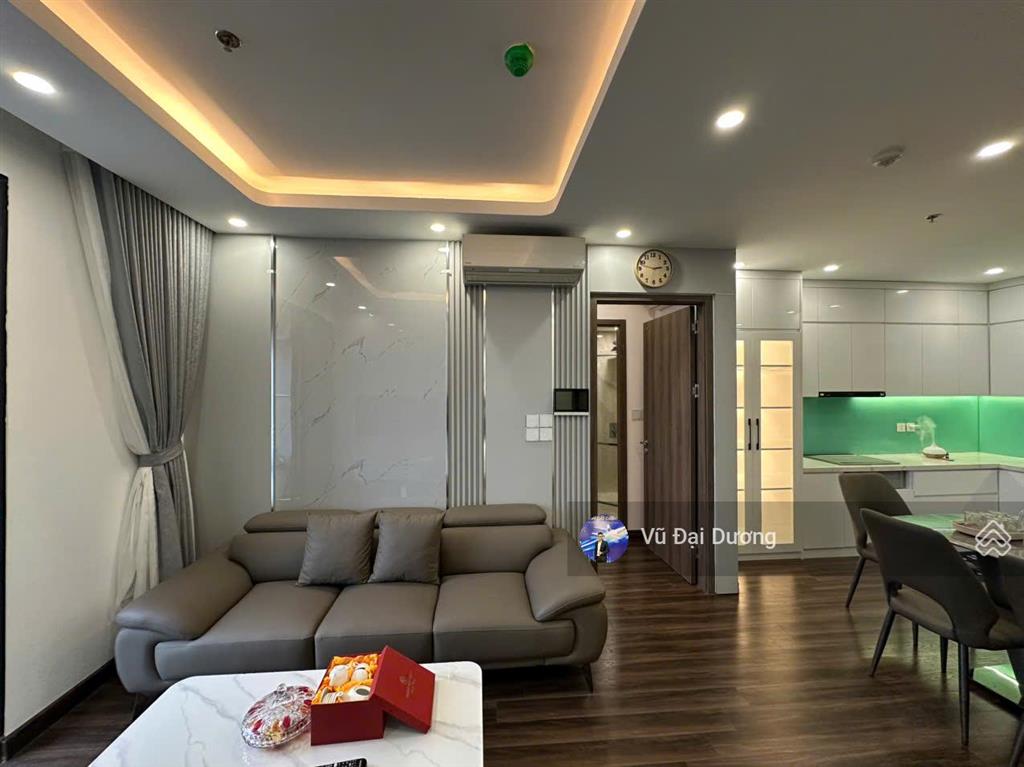 Cho thuê căn 2pn 2 wc nội thất đẹp, view võ nguyên giáp hoàng huy commerce.