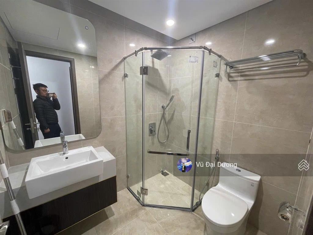 Bán căn 2.5pn rộng full đồ đẹp hoàng huy commerce giá tốt