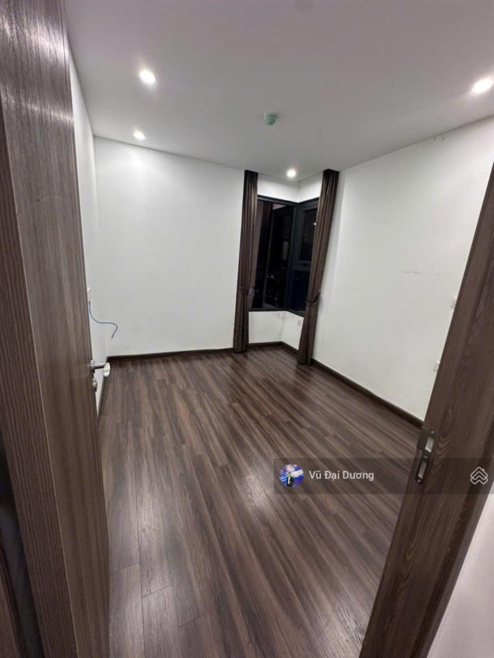 Cho thuê căn 2 ngủ 2 wc hoàng huy commerce giá 7 triệu/tháng