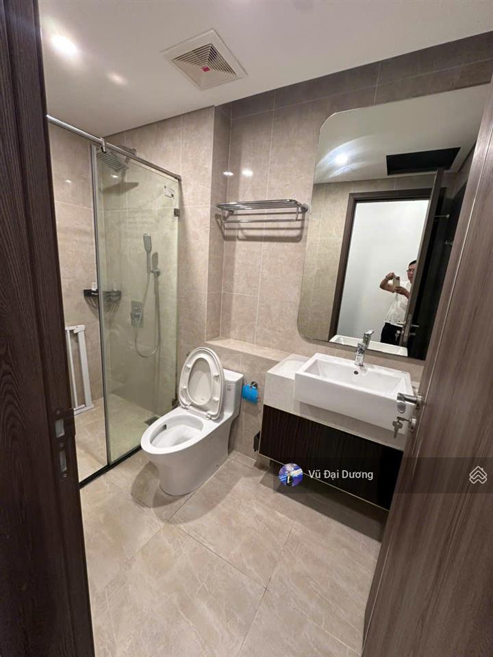 Cho thuê căn 2 ngủ 2 wc hoàng huy commerce giá 7 triệu/tháng