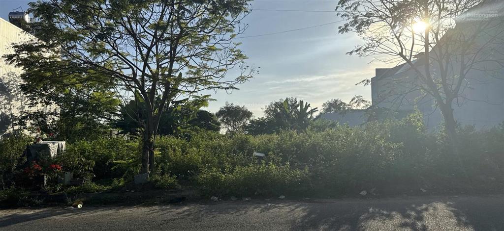 Bán đất đường đoàn khuê  125m2, nam việt á, gần sông