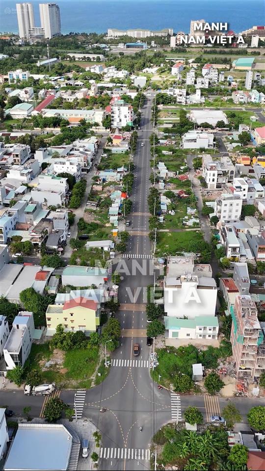 Cần bán gấp  lô đất bt xuân quỳnh, khu nam việt á, giá tốt thị trường