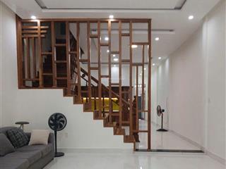 Bán nhà cấp 4 kiên cố đường đoàn khuê  110m2, nam việt á gđ1