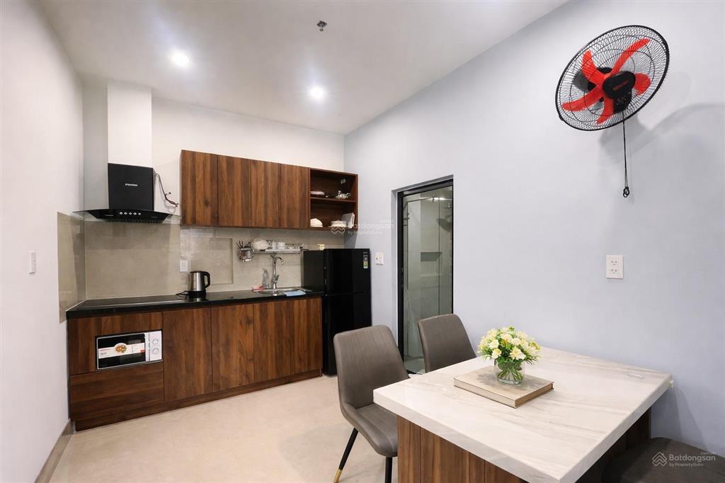 Siêu phẩm tòa căn hộ 6 tầng có thang máy khuê mỹ đông gần biển. lvcc mạnh nam việt á