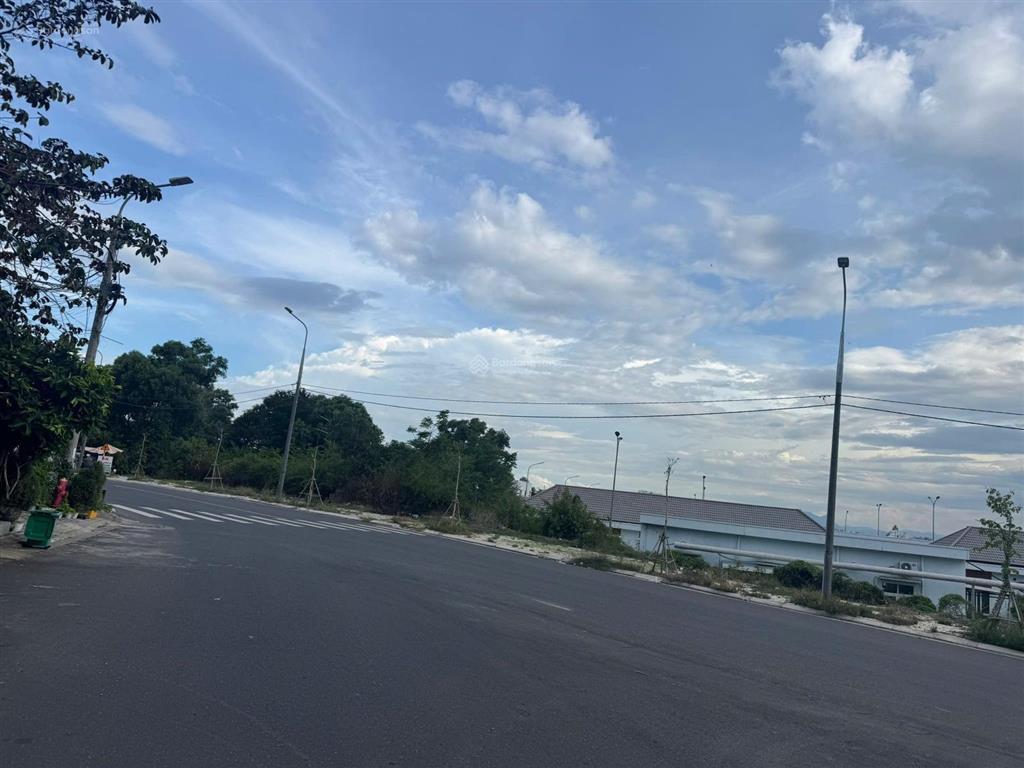 Bán đất đường 7m5 nguyễn đình chiểu
