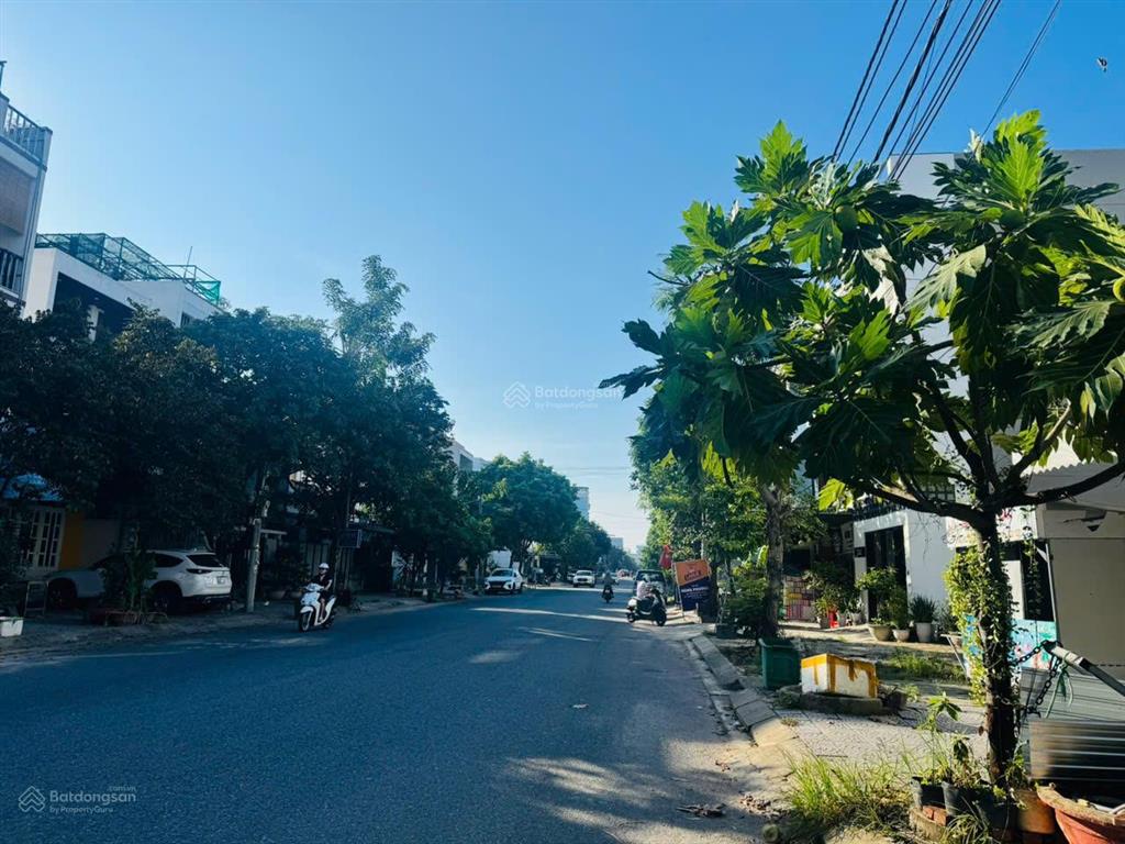 Đoàn khuê trục chính kinh doanh tại khu đô thị nam việt á 2 mặt tiền trước sau vị trí cực đẹp